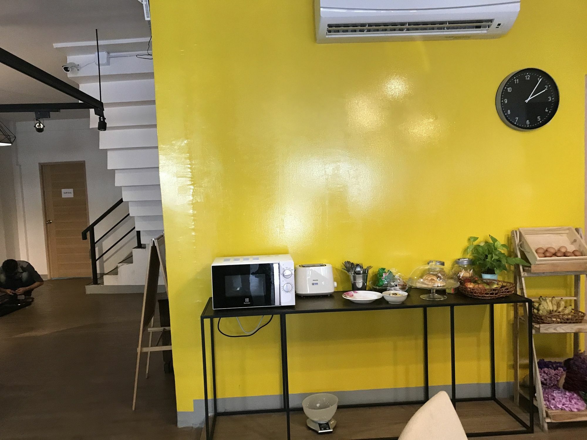 Folk Poshtel Silom Bed & Breakfast Bangkok Exterior foto