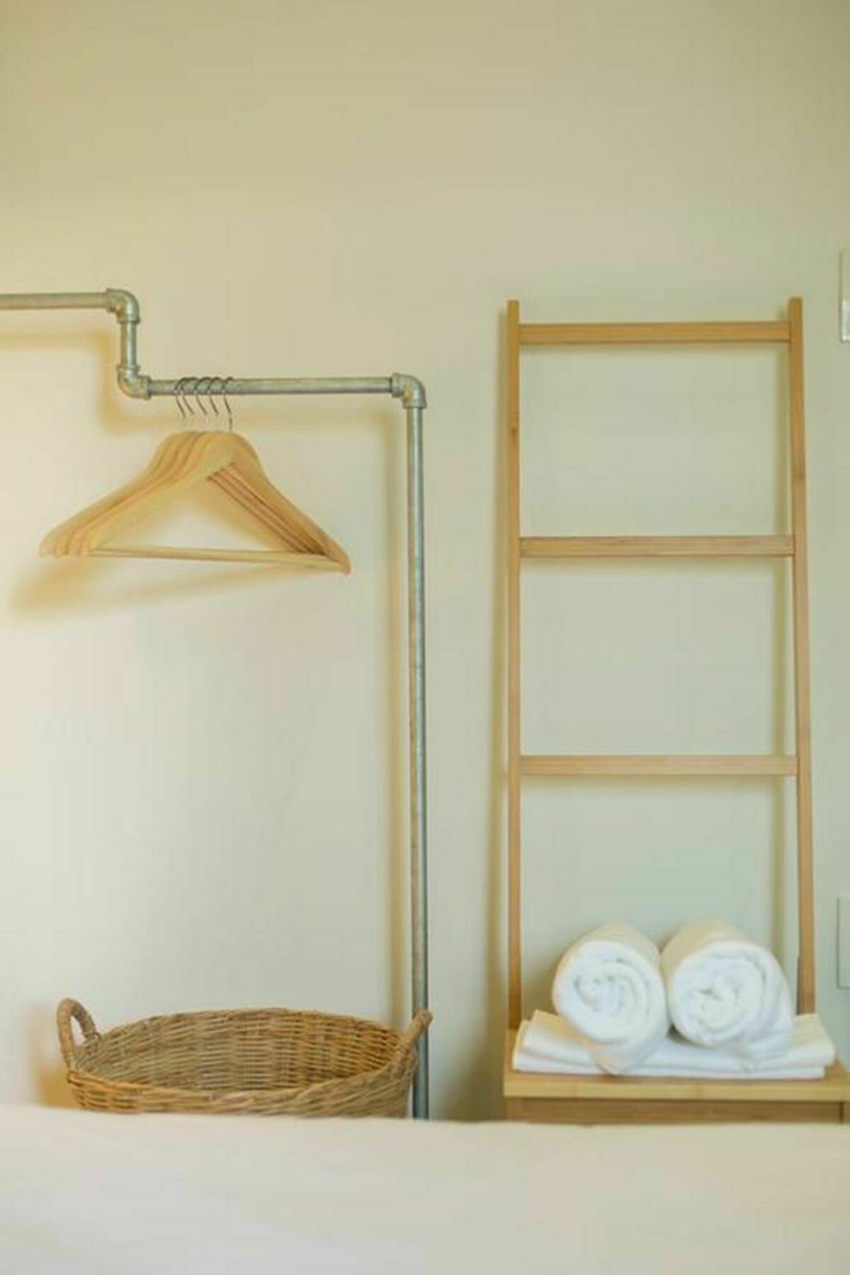 Folk Poshtel Silom Bed & Breakfast Bangkok Exterior foto