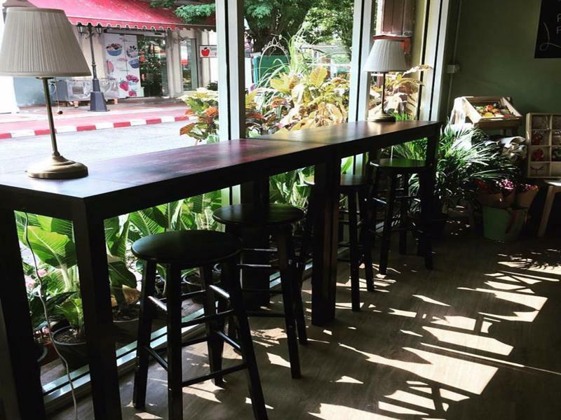 Folk Poshtel Silom Bed & Breakfast Bangkok Exterior foto