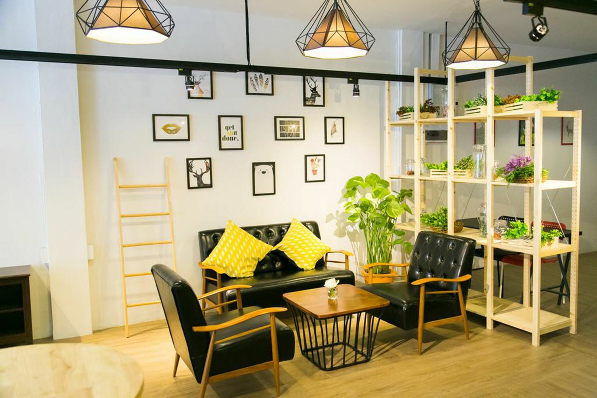 Folk Poshtel Silom Bed & Breakfast Bangkok Exterior foto