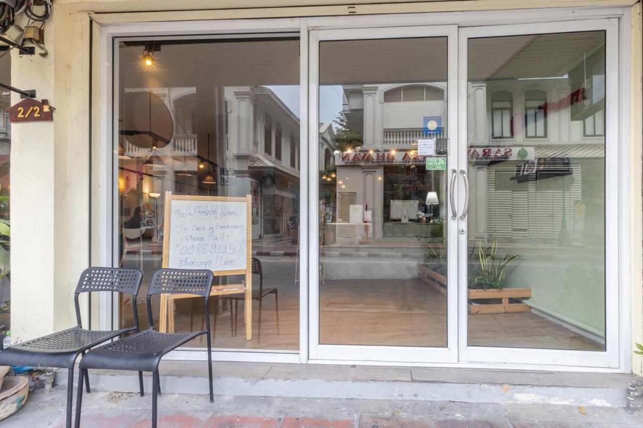 Folk Poshtel Silom Bed & Breakfast Bangkok Exterior foto